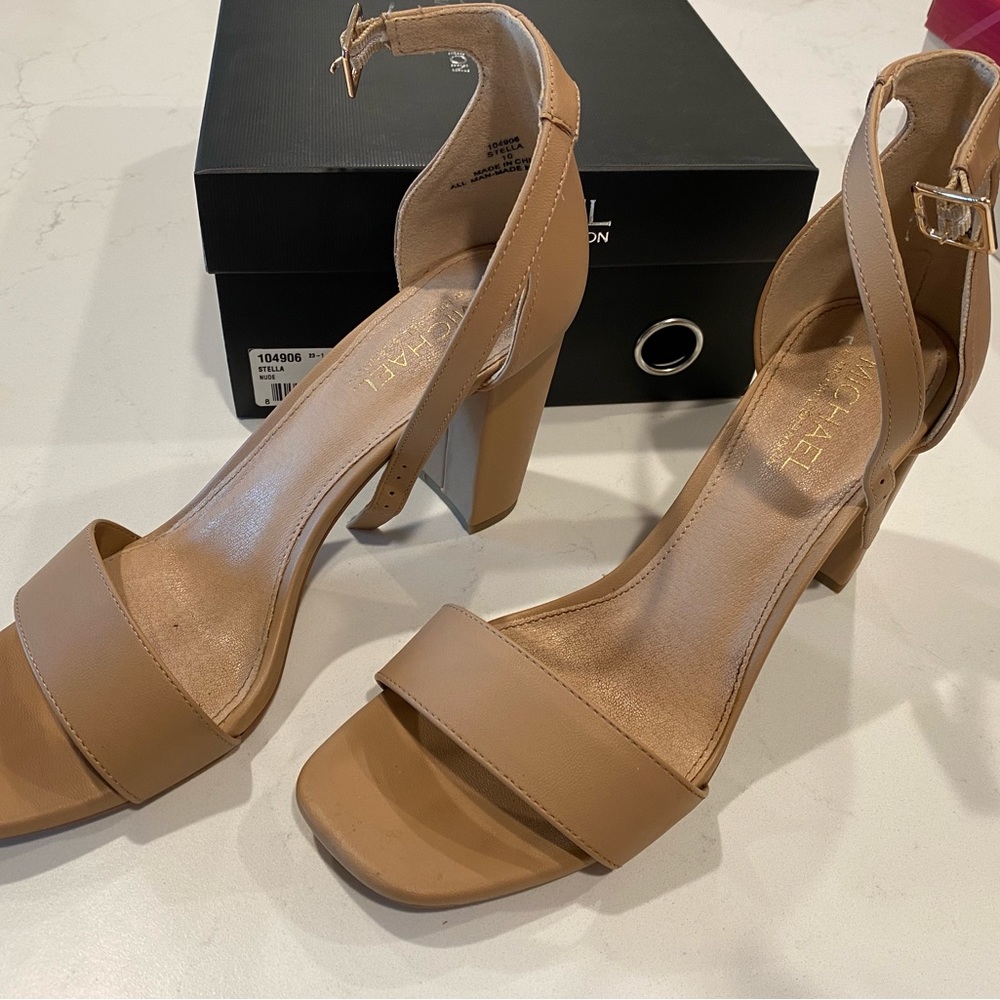 Michael by Michael Shannon Stella Sandal size 10